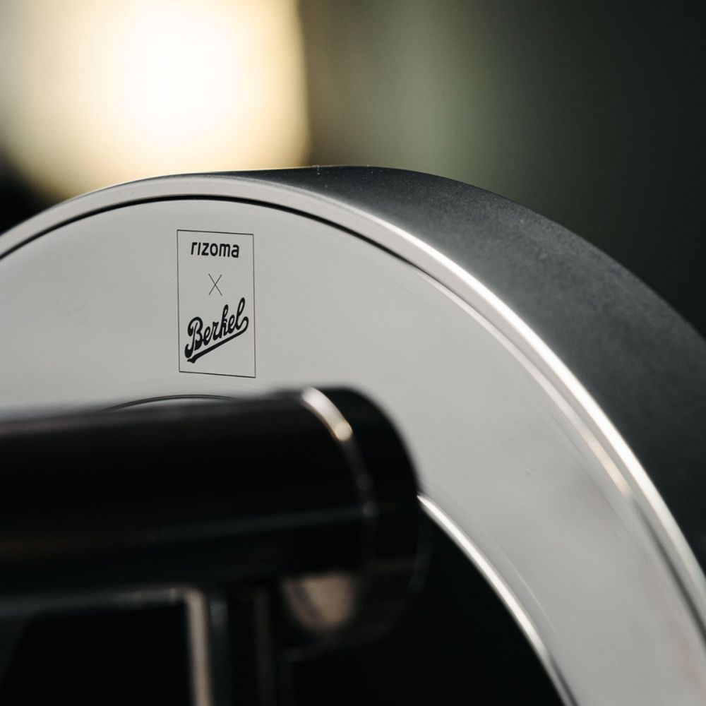 Berkel Flywheel B114X Modern White szeletelőgép állvánnyal (Limitált kiadás)
