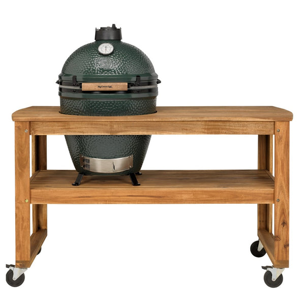 Big Green Egg kerámia grill eukaliptusz fa gurulós asztalba építve, alsó polccal.

