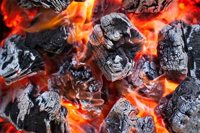 Josper Speciális Tölgyfa Faszén Raklapos (60 zsák)