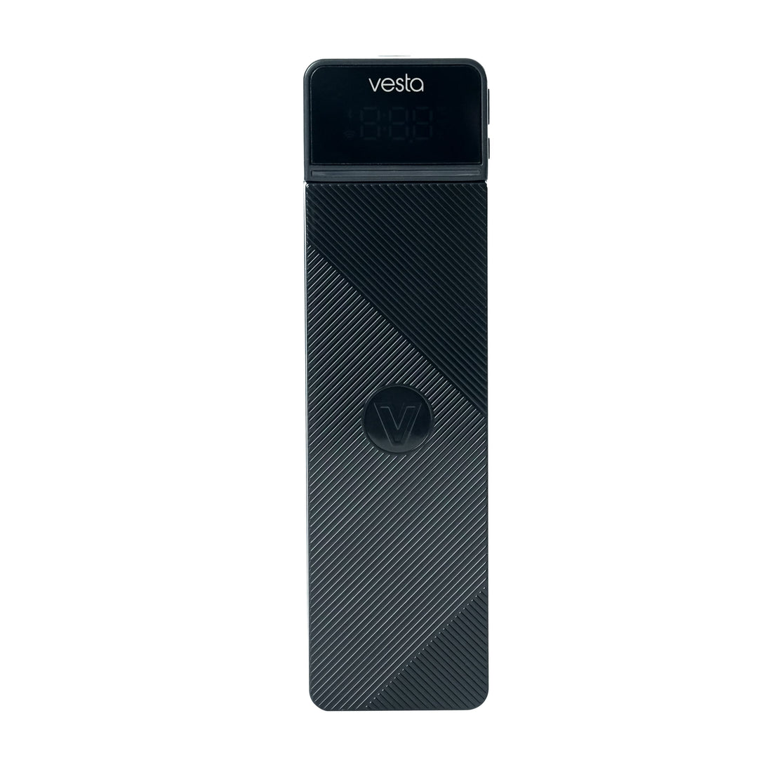 Vestemp BP20 dokkoló és power bank elölnézet, beépített kijelzővel, texturált fekete ház.